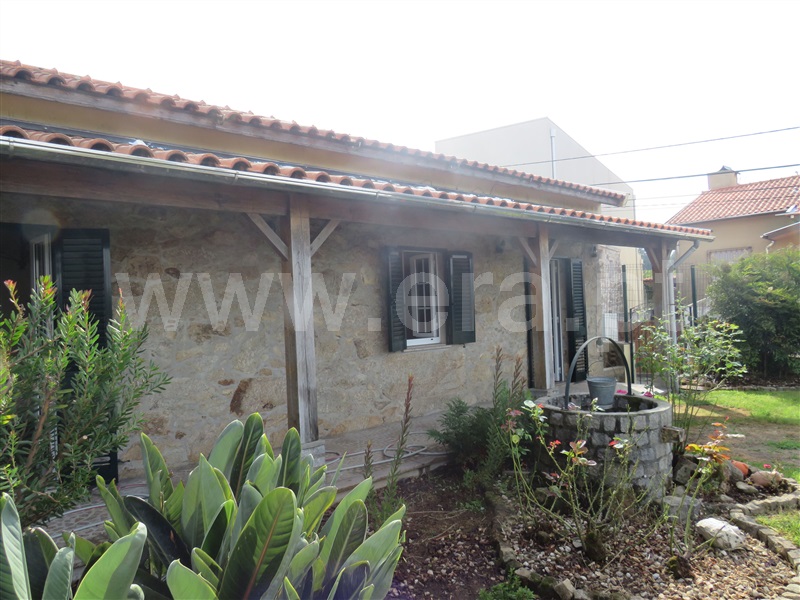 Moradia Isolada T5 / Oliveira de Azeméis, Fajões