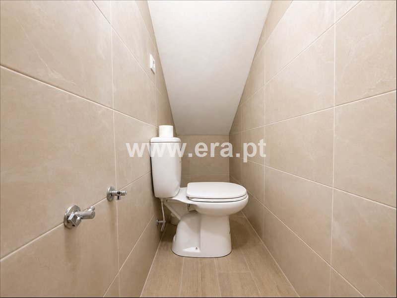 Moradia T5 à venda em Vila de Cucujães, Oliveira de Azeméis — foto 6