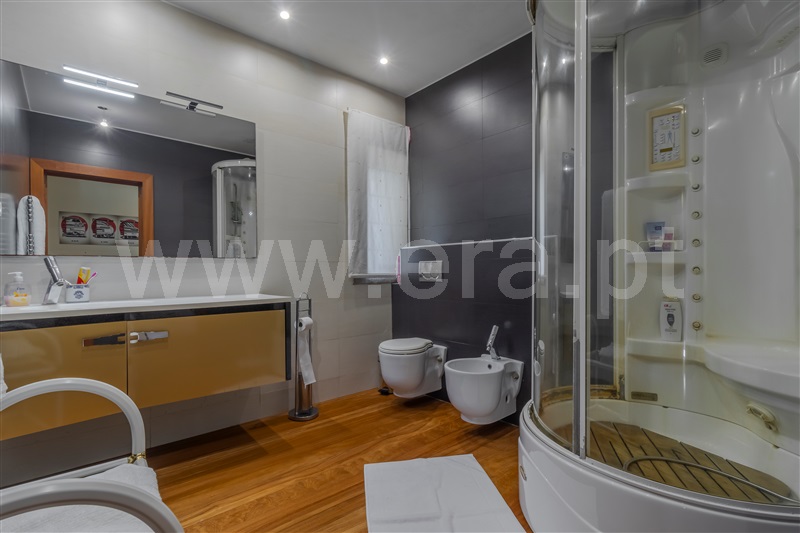 Moradia Isolada T5 com Luxo Paços de Ferreira, Eiriz - 1387230 - 16