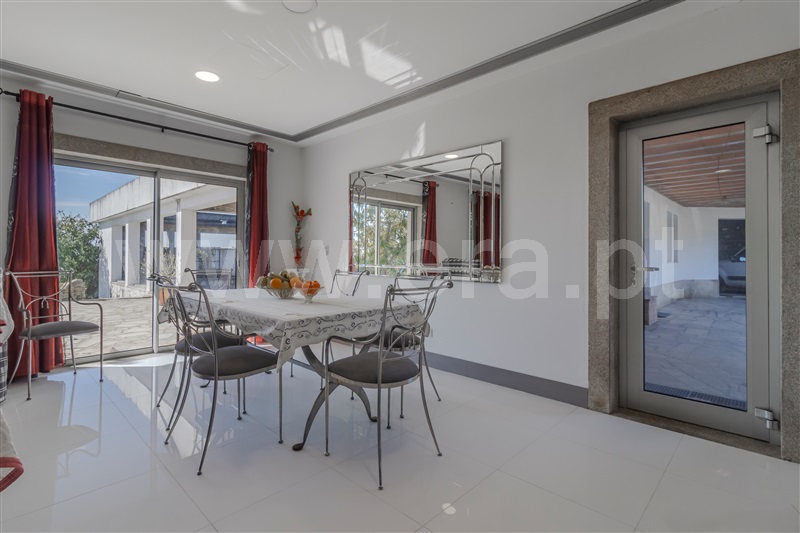 Moradia Isolada T5 com Luxo Paços de Ferreira, Eiriz - 1387230 - 34