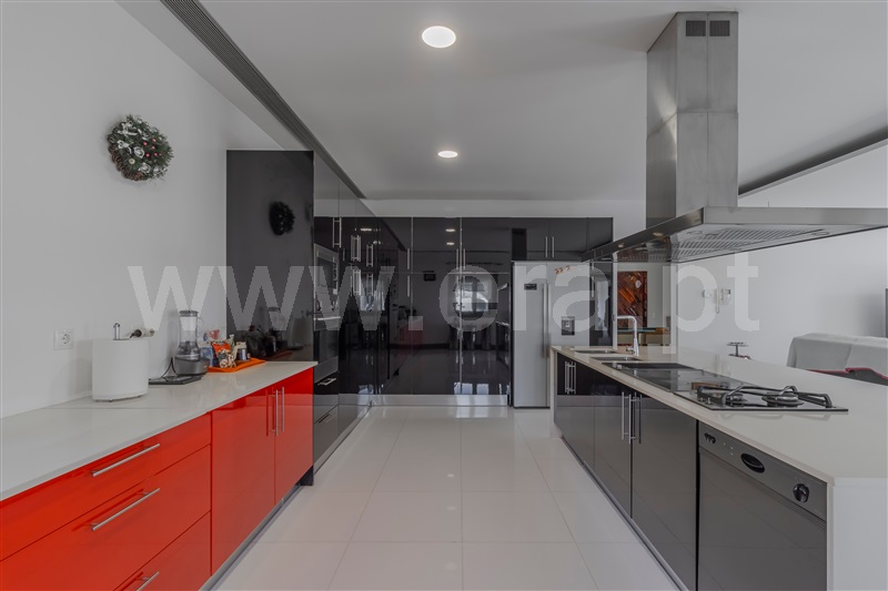 Moradia Isolada T5 com Luxo Paços de Ferreira, Eiriz - 1387230 - 35