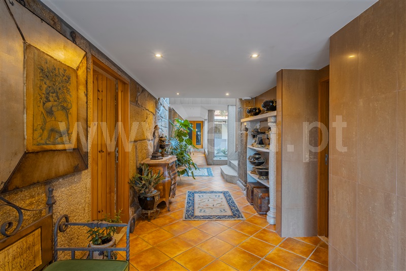Moradia Isolada T5 com Luxo Paços de Ferreira, Figueiró - 1458904 - 1