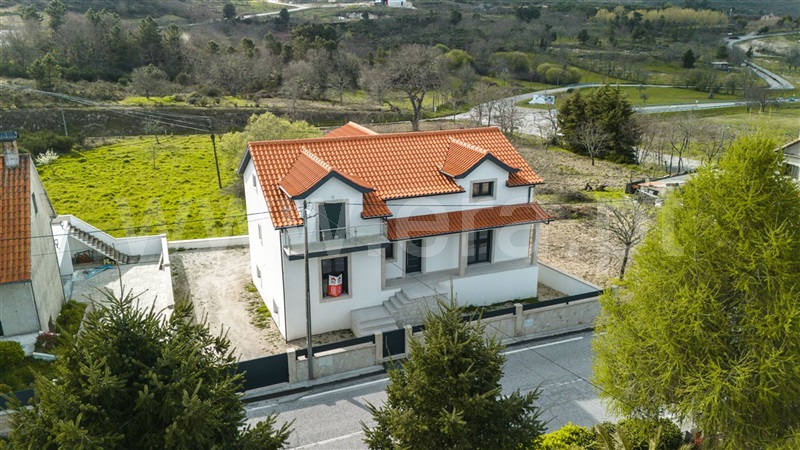 Moradia Isolada T5 com Nova Penedono, Penedono e Granja - 1475006 - 10