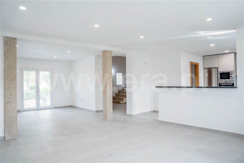 Moradia Isolada T5 com Nova Penedono, Penedono e Granja - 1475006 - 8
