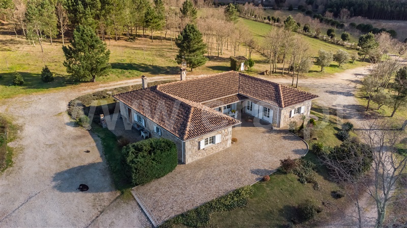 Moradia Isolada T5 / Sabugal, Sabugal e Aldeia de Santo António