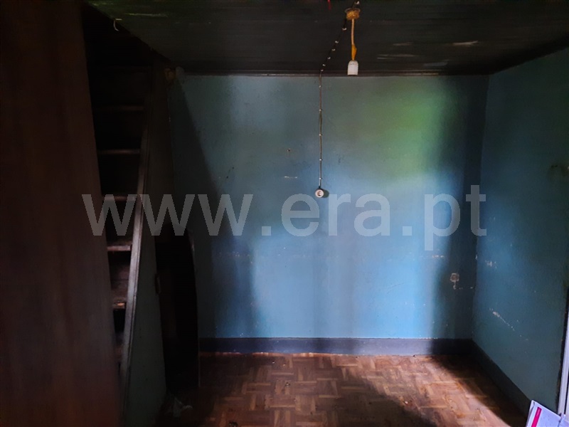 Moradia Isolada T5 Santa Comba Dão, São João de Areias - 1174880 - 9