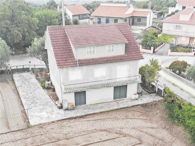Moradia Isolada T5 / Sátão, Soito de Golfar
