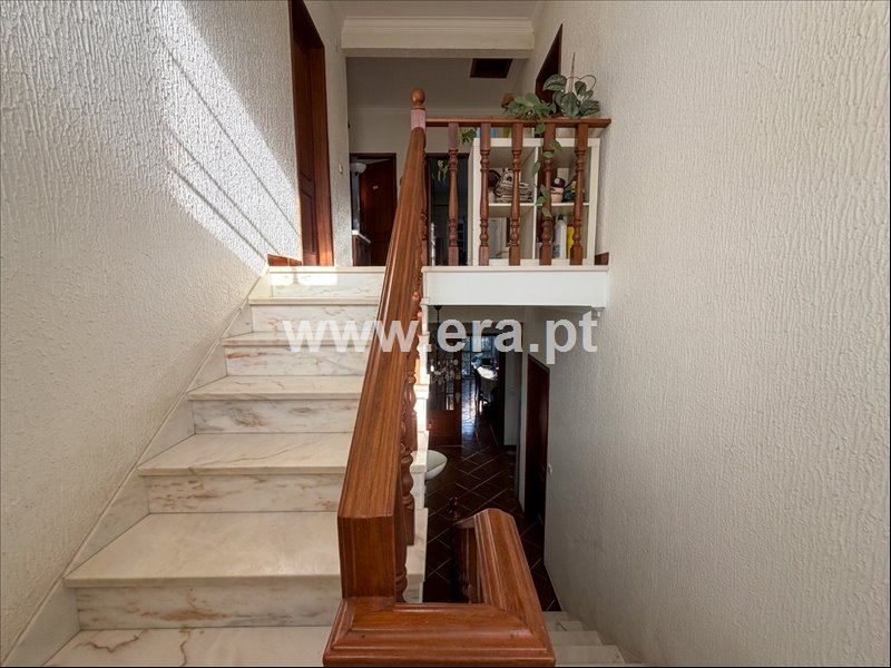 Moradia T5 à venda em Fernão Ferro, Seixal — foto 10