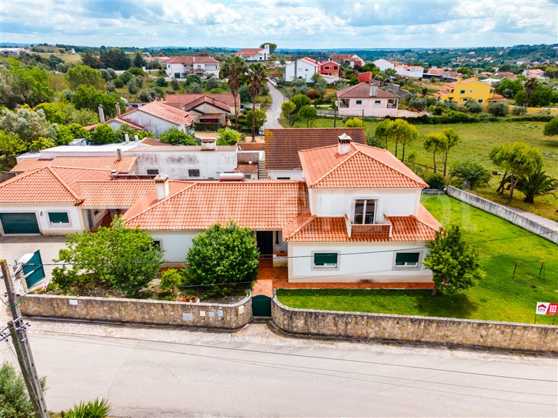 Moradia Isolada T5 / Tomar, Madalena e Beselga