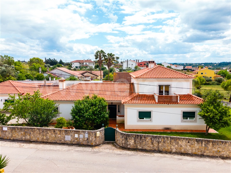 Moradia Isolada T5 / Tomar, Madalena e Beselga