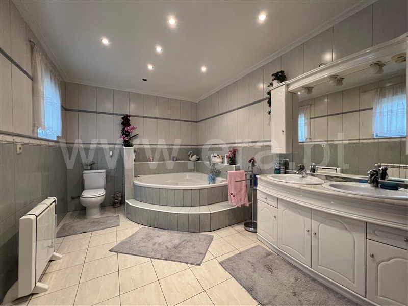 Moradia Isolada T5 Valpaços, Vilarandelo - 1396997 - 25