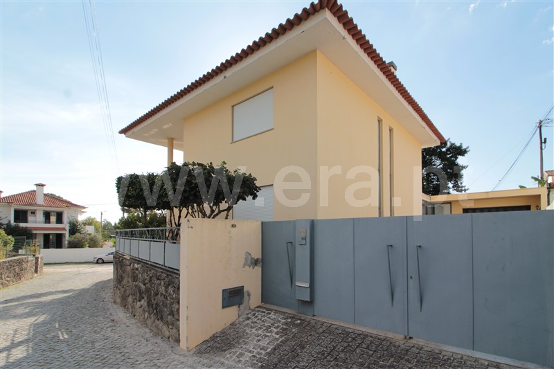 Moradia Isolada T5 / Viana do Castelo, Cardielos e Serreleis