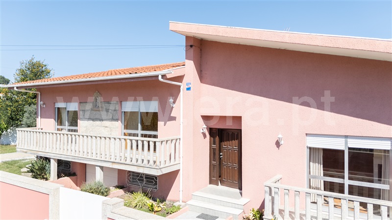 Moradia Isolada T5 / Vila do Conde, Guilhabreu
