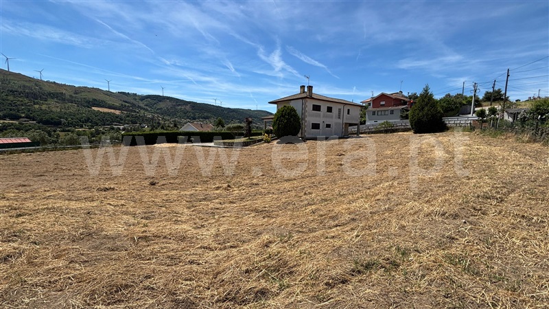Moradia T5 à venda em Bornes de Aguiar, Vila Pouca de Aguiar — foto 4