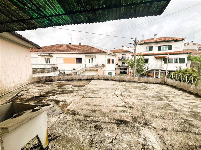 Moradia T5 à venda em Abraveses, Viseu — foto 14