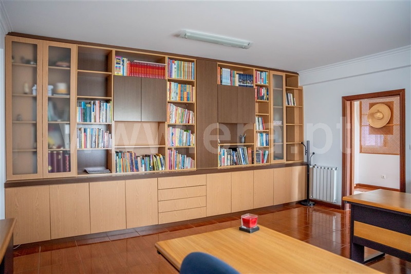 Moradia T5 à venda em Orgens, Viseu — foto 11