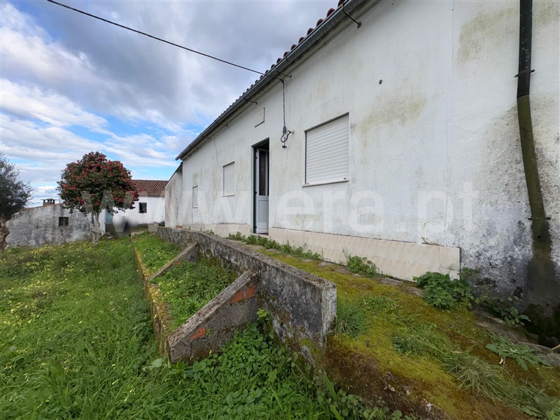 Moradia Isolada T6 / Abrantes, Medroa