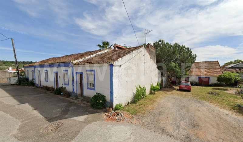 Moradia Isolada T6 / Abrantes, São Facundo