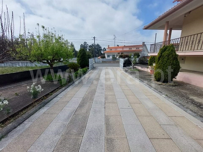Moradia Isolada T6 / Águeda, Fermentelos
