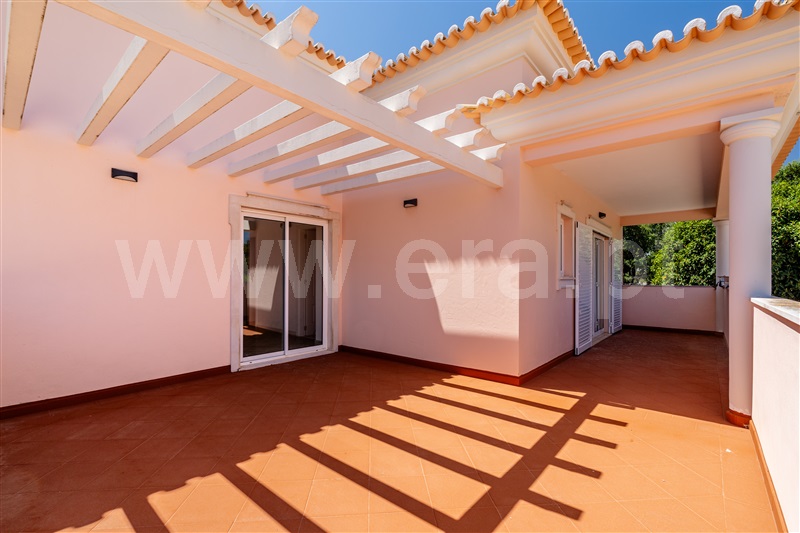 Moradia T6+ à venda em Albufeira e Olhos de Água, Albufeira — foto 12
