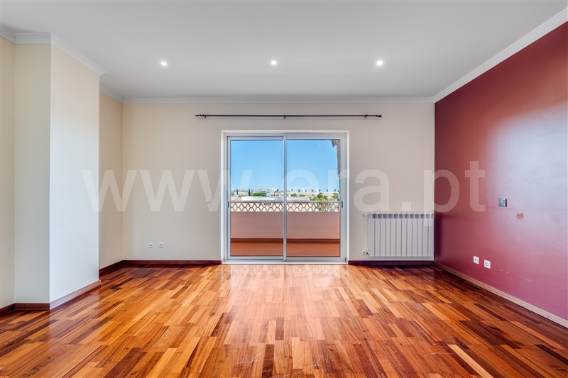 Moradia T6+ à venda em Albufeira e Olhos de Água, Albufeira — foto 11