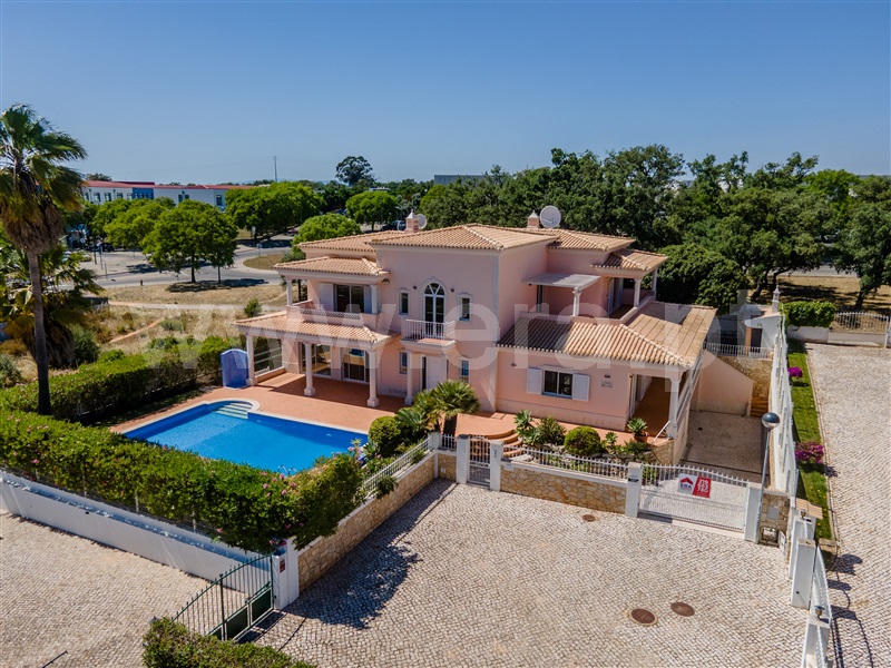Moradia T6+ à venda em Albufeira e Olhos de Água, Albufeira — foto 3