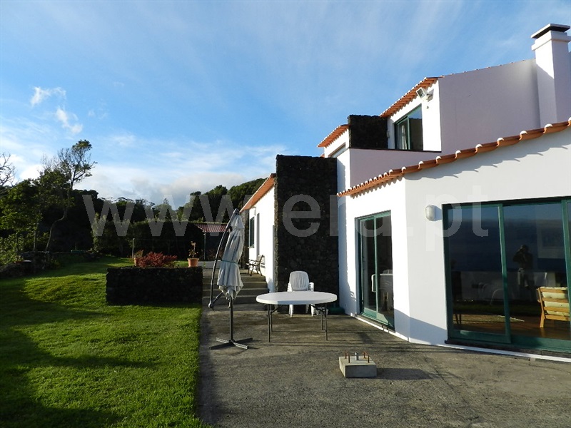 Moradia T6+ à venda em Angra (São Pedro), Angra do Heroísmo — foto 5