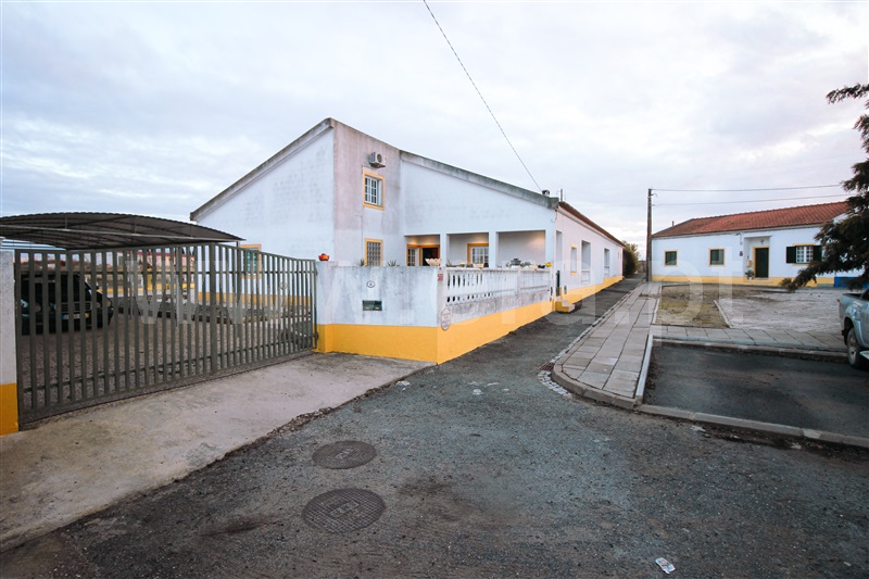 Moradia Isolada T6 / Beja, São Matias