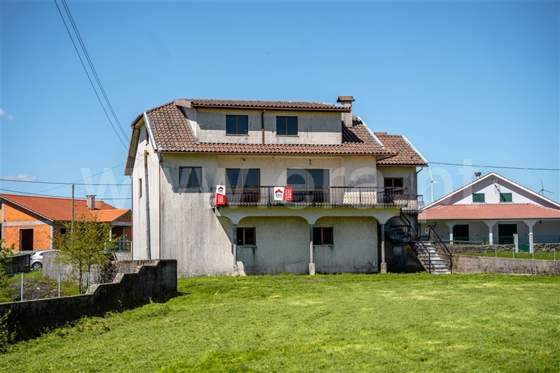 Moradia Isolada T6 com Terreno Castro Daire, Castro Daire - 1475533 - 16