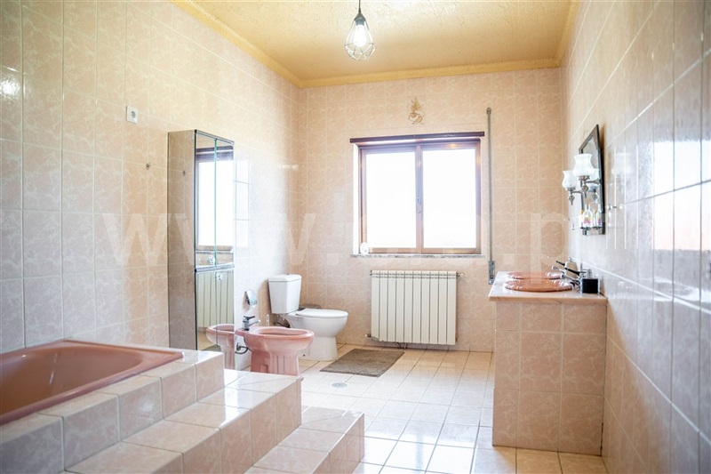 Moradia Isolada T6 com Terreno Castro Daire, Castro Daire - 1475533 - 14