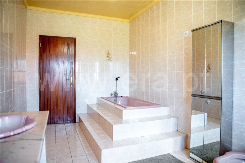Moradia Isolada T6 com Terreno Castro Daire, Castro Daire - 1475533 - 15