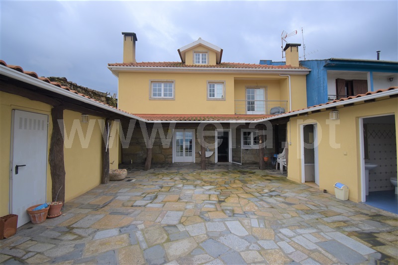 Moradia Isolada T6 com Piscina Chaves, Lagarelhos - 1292296 - 10
