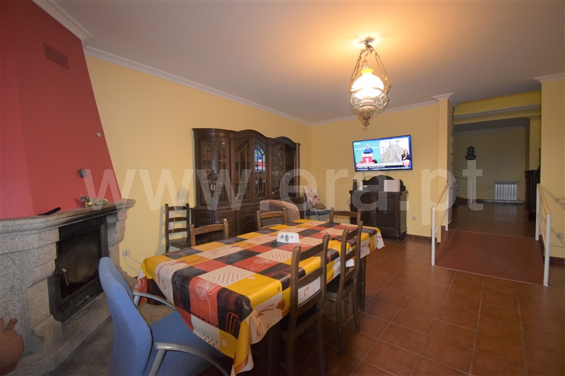 Moradia Isolada T6 com Piscina Chaves, Lagarelhos - 1292296 - 15
