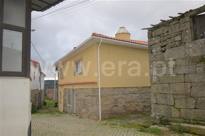 Moradia Isolada T6 com Piscina Chaves, Lagarelhos - 1292296 - 37