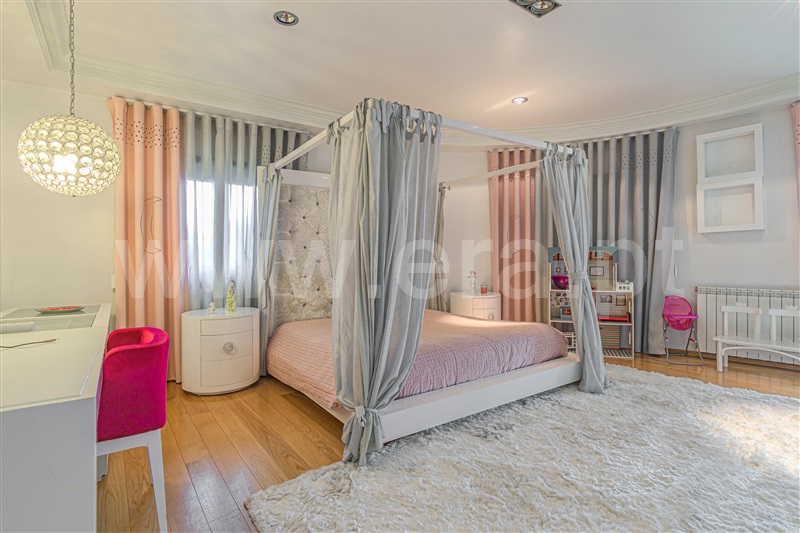 Moradia Isolada T6 com Terreno Chaves, Vale de Anta - 1484043 - 70