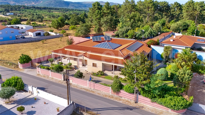 Moradia Isolada T6 com Terreno Chaves, Vale de Anta - 1484043 - 42