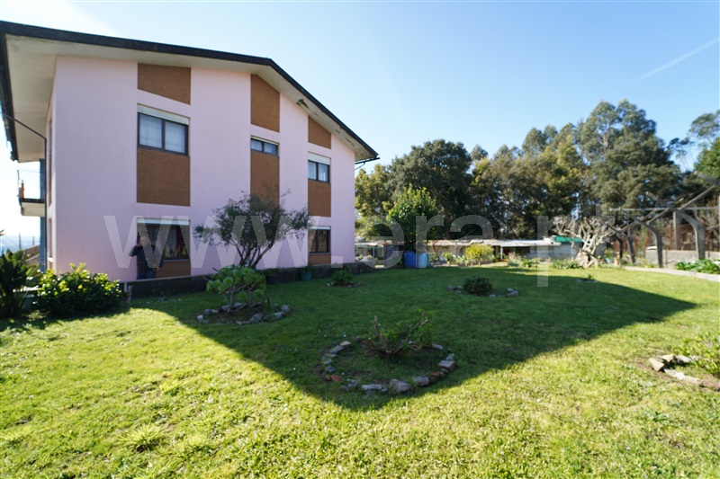 Moradia Isolada T6 / Oliveira de Azeméis, Vila de Cucujães