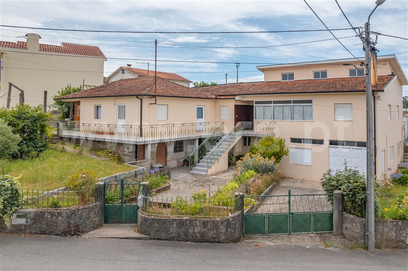 Moradia Isolada T6 / Paços de Ferreira, Raimonda