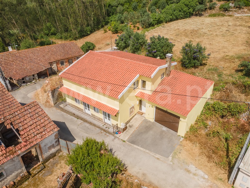 Moradia Isolada T6 / Rio Maior, Alcobertas