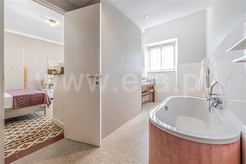 Moradia T6+ à venda em Santa Catarina da Fonte do Bispo, Tavira — foto 12