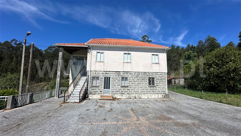 Moradia Isolada T6 Vila Nova de Famalicão, Vale (São Cosme), Telhado e Portela - 1401632 - 1
