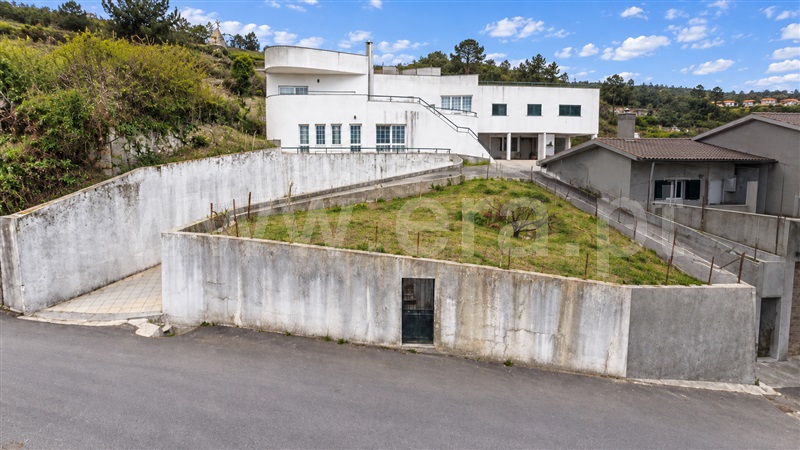 Moradia Isolada T6 / Vila Real, Lordelo