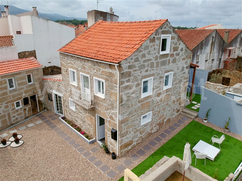 Moradia Isolada T7 / Gouveia, Vinhó