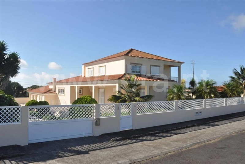 Moradia Isolada T7 / Horta, Horta (Conceição)