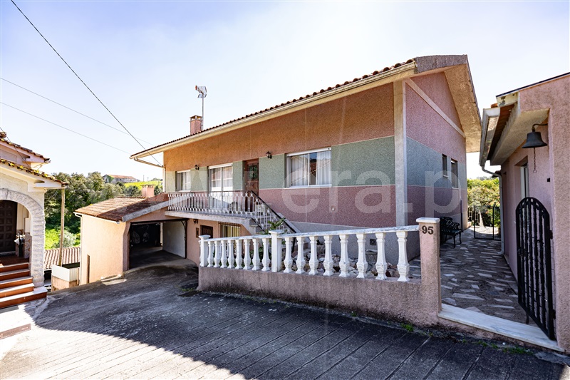 Moradia Isolada T7 / Mealhada, Luso