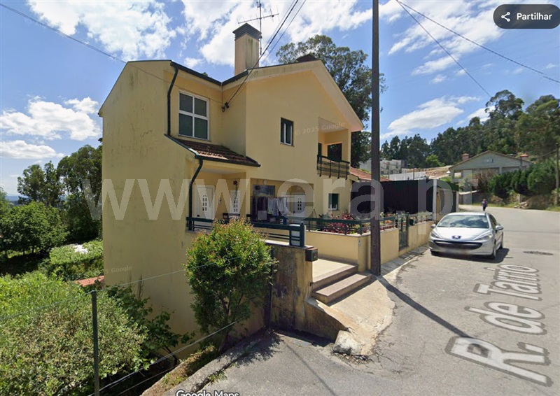 Moradia Isolada T7 / Paços de Ferreira, Sanfins Lamoso Codessos