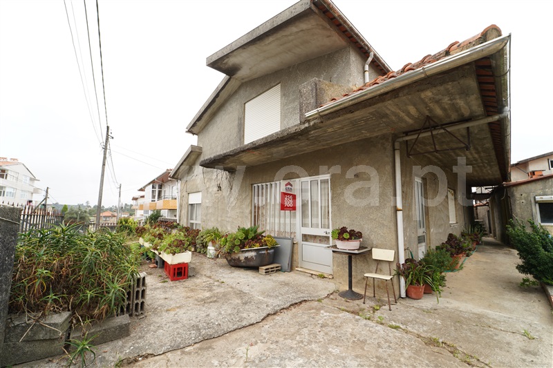 Moradia Isolada T8 / Oliveira de Azeméis, São Roque