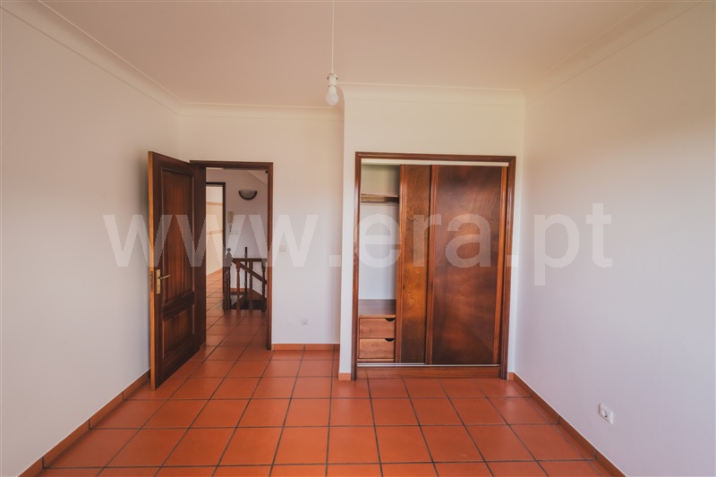 Moradia Isolada T6 Praia da Vitória, Porto Martins - 1497241 - 31