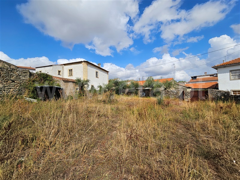 Moradia Isolada T9 Almeida, Vale da Mula, Almeida - 1425762 - 1