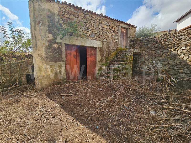 Moradia Isolada T9 Almeida, Vale da Mula, Almeida - 1425762 - 10